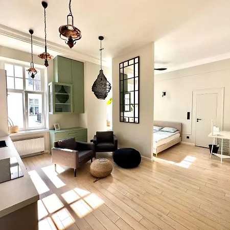 Project Comfort Okolnik 11a/23 Nowy Swiat Apartamento